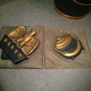 VINTAGE SET OF 2 HOMCO WALL HANGINGS